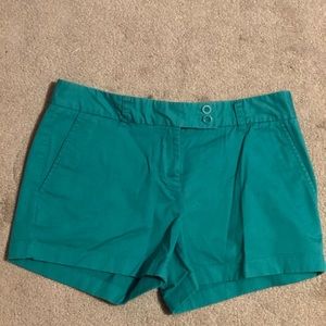 green vineyard vines shorts